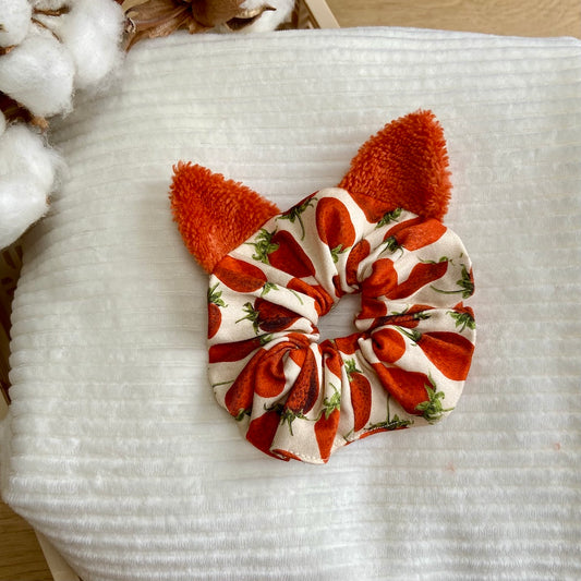 Le Cha-Chou qui mange des fraises