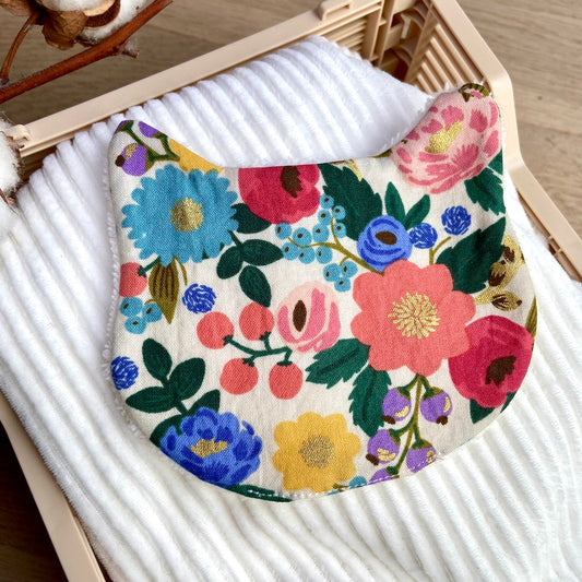 Le Chaton démaquillant qui aime le luxe