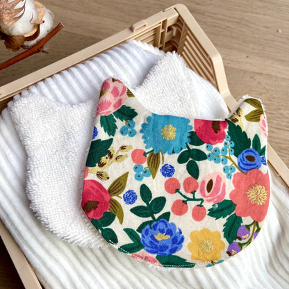 Le Chaton démaquillant qui aime le luxe