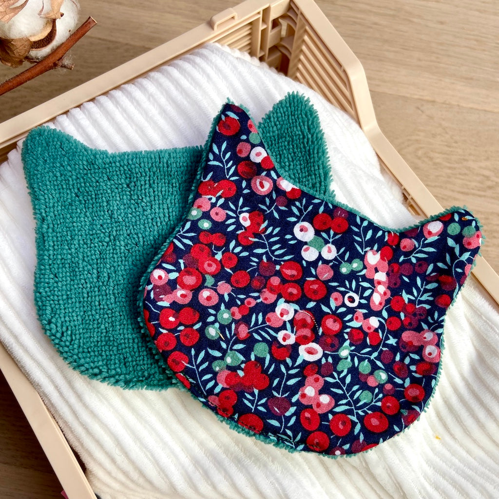 Le Chaton démaquillant qui aime Noël