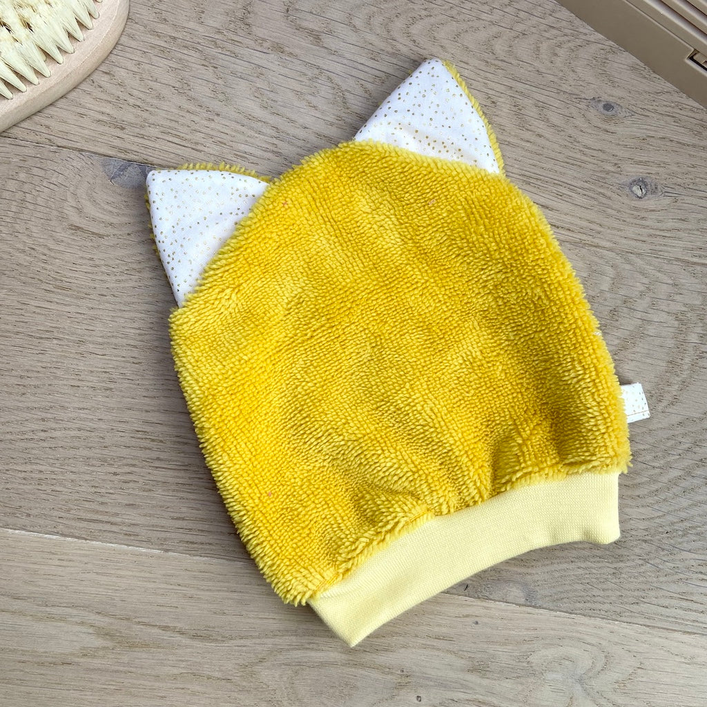 Le gant de toilette marionnette qui aime les paillettes