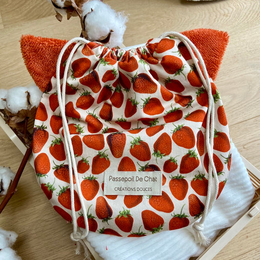 Le Pochat qui mange des fraises