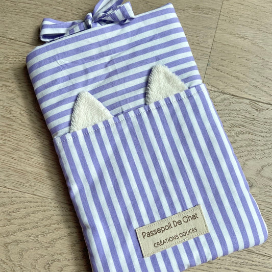 La Pochalivre qui prend le soleil - pour livre de poche