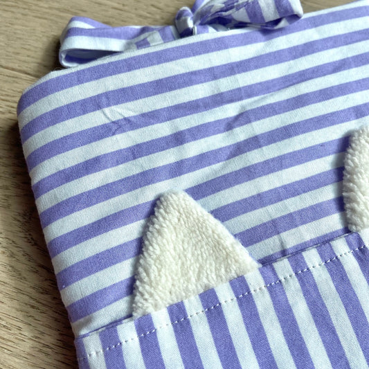 La Pochalivre qui prend le soleil - pour livre de poche