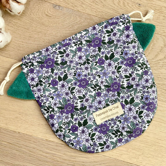 Le Pochat dans la verdure