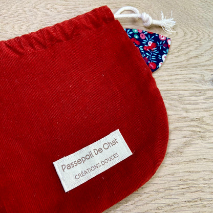 Le Pochaton qui passe Noël en velours