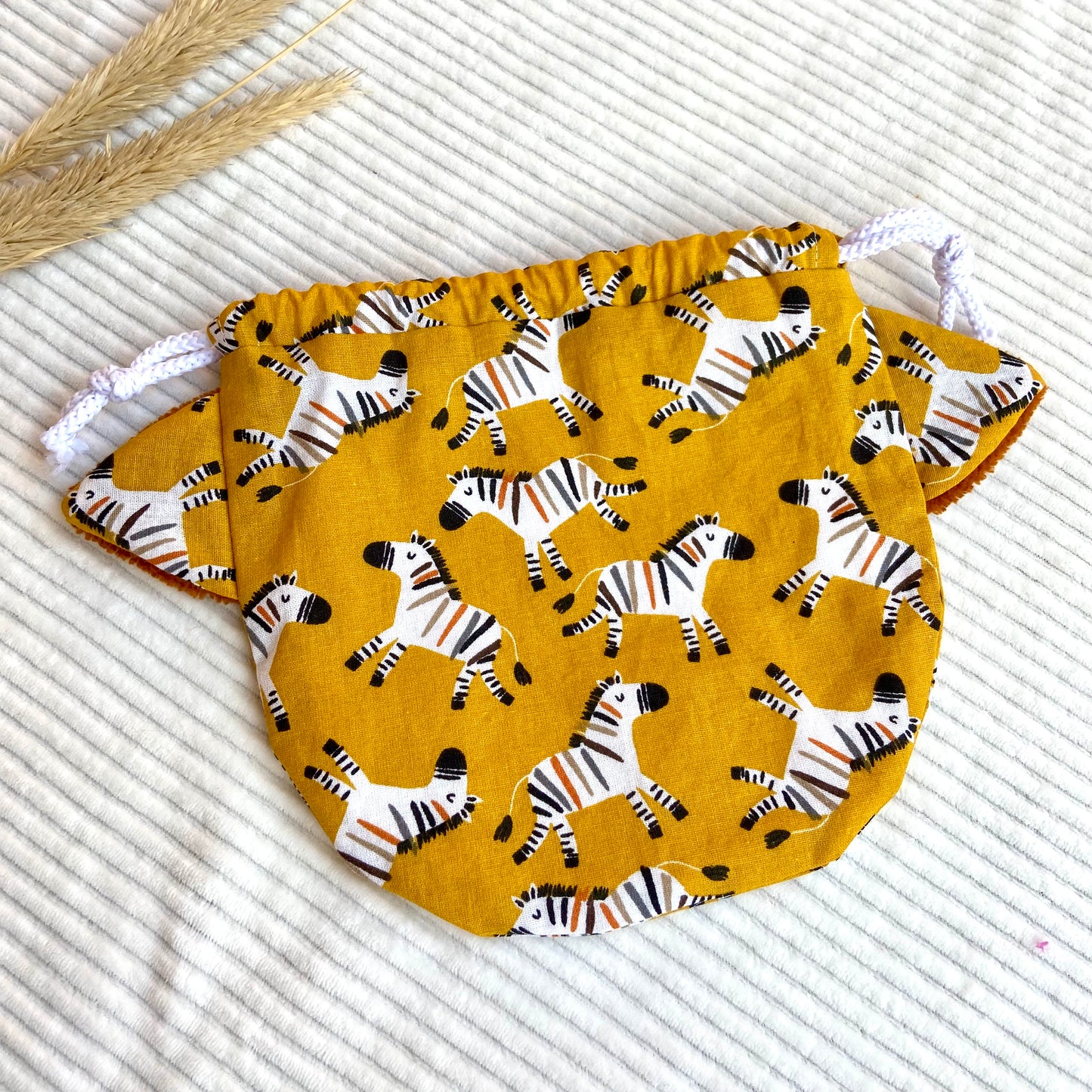 Le Pochaton qui fait un safari