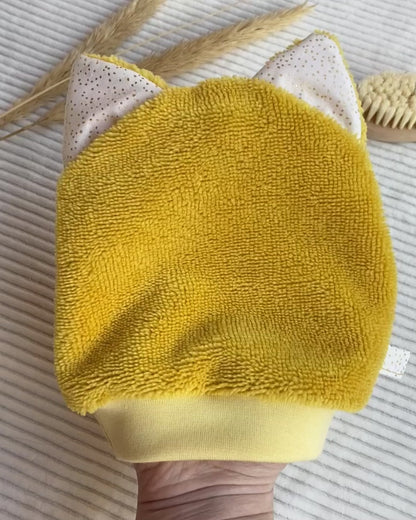 Le gant de toilette marionnette qui aime les paillettes