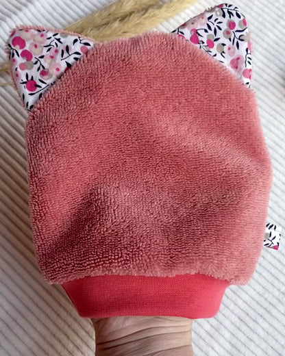 Le gant de toilette marionnette qui aime le rose